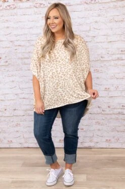 Hold Please Boyfriend Jeans, Dark Wash -Beyond Basics 2 24Kim 302 e28c52fc 61cb 4906 aea2 00f001380ff1