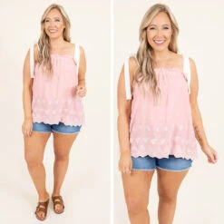 Be My Chaser Top, Blush/Off White -Beyond Basics 2 bea4fa89 5581 451b 83b8 88c0cc453307