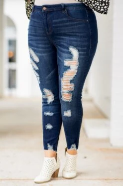 You Will Be Noticed Jeans, Dark Wash -Beyond Basics 373A1258
