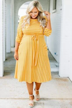 Holding Hands On The Boardwalk Dress, Mustard -Beyond Basics 373A7562 Edit