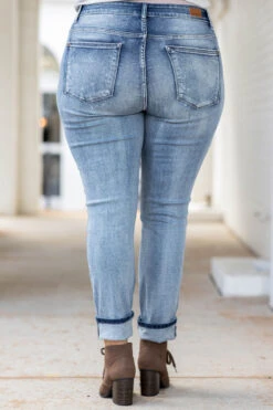 Stick By You Jeans, Light Wash 12 Stick By You Jeans, Light Wash -Beyond Basics 373A9756