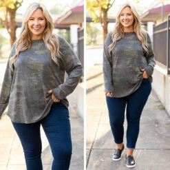 Endless Daydreams Top, Army -Beyond Basics 4 86d2a0a8 a068 4074 b9c4 5ec8e2bff6df