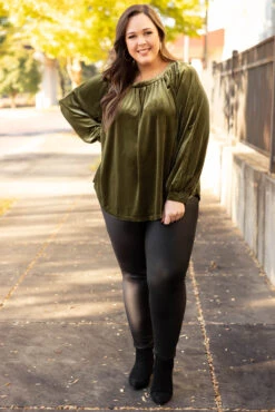 Sweet Velvet Top, Olive -Beyond Basics 5E1A0351 Edit