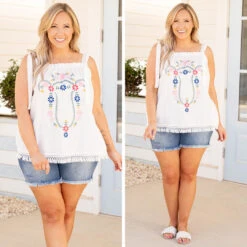 Flashy Love Top, Off White -Beyond Basics 8 05e739db fdfd 48ac b069 a5868eea74e7