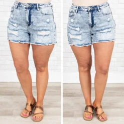 On Sunshine Time Shorts, Medium Wash -Beyond Basics 9 d64bb2c7 2046 4c67 b556 9fbc0dc7c036