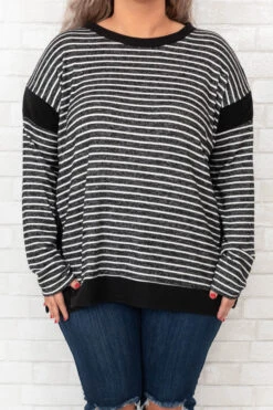 Another Beautiful Day Top, Black Ivory -Beyond Basics AnotherBeautifulDayTop BlackIvory 9391