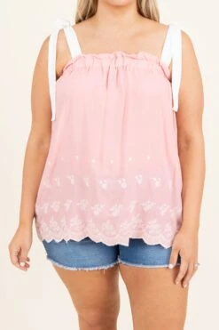 Be My Chaser Top, Blush/Off White -Beyond Basics BeMyChaserTop Blush OffWhite 0926
