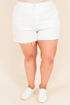 Big Moves Shorts, White -Beyond Basics BigMovesShorts White 4 2