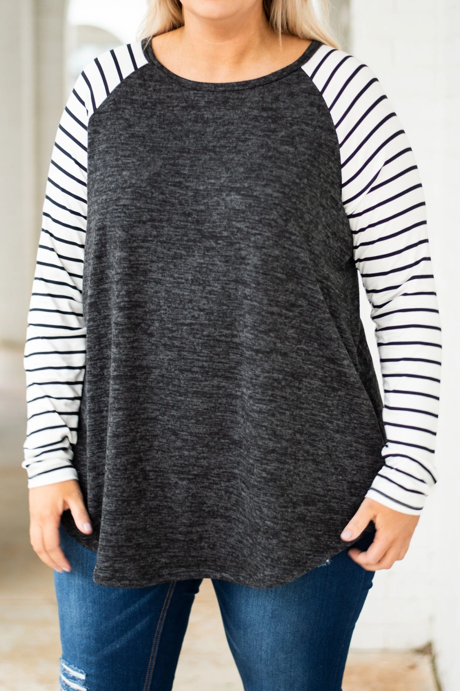 Number One Choice Top, Black 5 Number One Choice Top, Black - Image 3