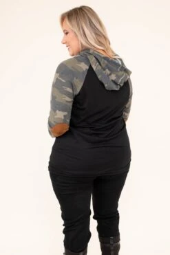 Miss Independence Hoodie, Black 10 Miss Independence Hoodie, Black -Beyond Basics DSC3305