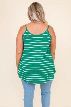 Toes In The Sand Tank, Kelly Green -Beyond Basics DSC 1151 ea3e9aa4 14b1 4d0e 8903 a0e70834d015