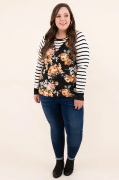 Tell Me Your Favorite Song Top, Black -Beyond Basics DSC 2035 Edit a615f7a2 705b 4fc4 8ae7 5e5dcec181cd