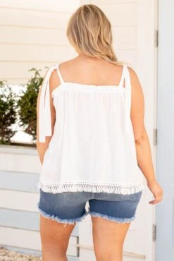 Flashy Love Top, Off White -Beyond Basics FlashyLoveTop OffWhite 0535