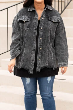 Glimpse Of Us Jacket, Black -Beyond Basics GlimpseOfUsJacket Black 0113