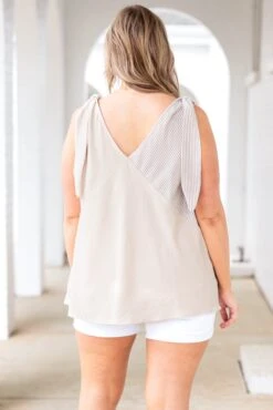 Grace Of My Style Top, Taupe-Ivory -Beyond Basics GraceOfMyStyleTop Taupe Ivory 1724