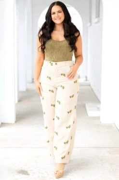 Like You Want It Pants, Ivory -Beyond Basics LikeYouWantItPants Ivory 20 50b7ffba 2946 40d0 93fa 61256d0a184c
