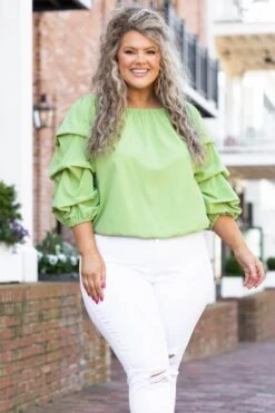 Looking For Passion Top, Lime