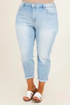 Made Just Fine Mom Jeans, Light Denim