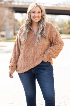 Mess Is Mine Pullover, Camel