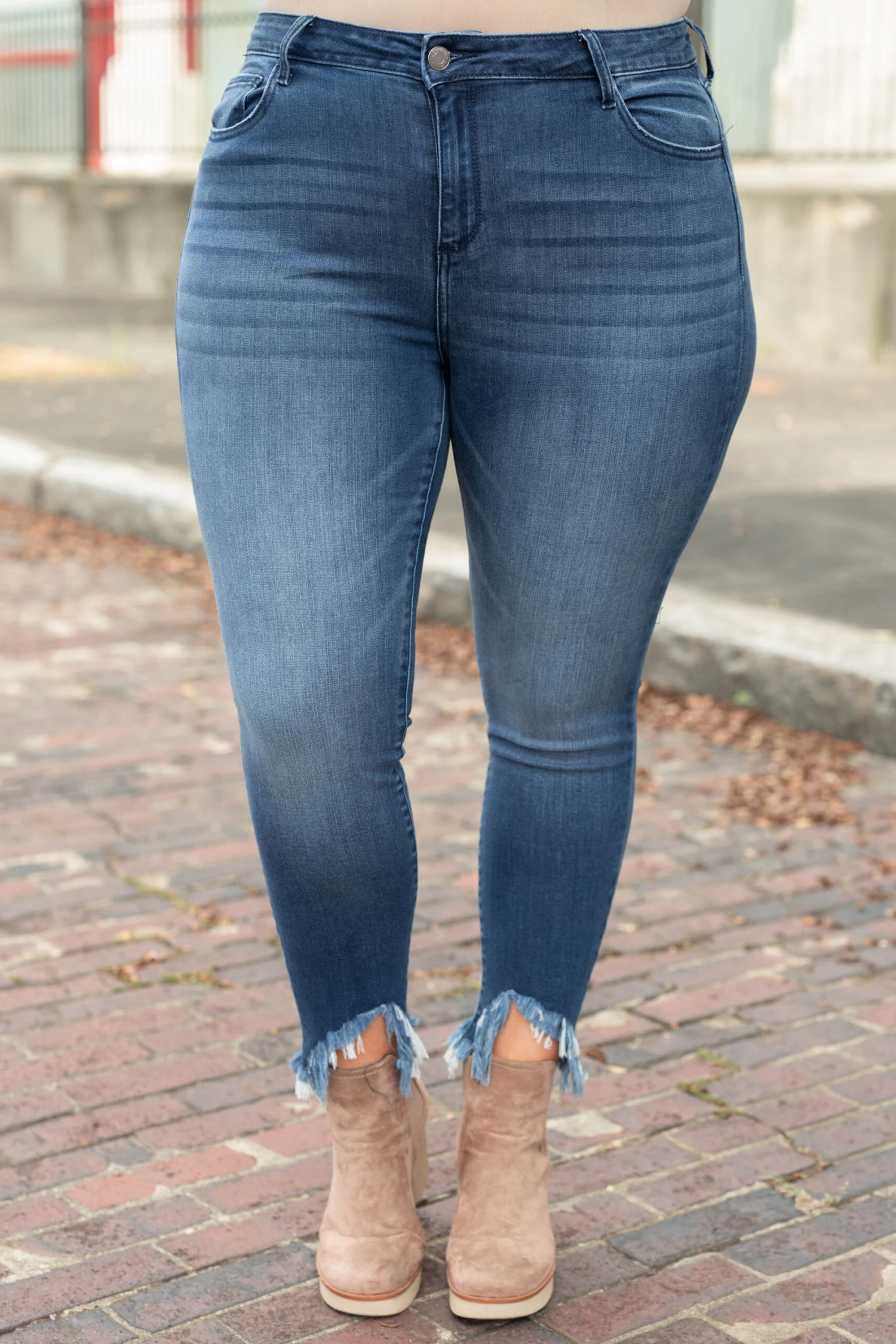 Midday Feeling Jeans, Dark Wash 5 Midday Feeling Jeans, Dark Wash - Image 3