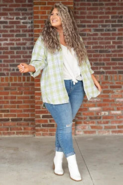 Mountain Wildflower Shirt Jacket, Green -Beyond Basics MountainWildflowerShirtJacket Green 6390