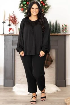 My Heart Awaits Top, Black -Beyond Basics MyHeartAwaitsTop Black 0499