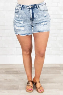 On Sunshine Time Shorts, Medium Wash