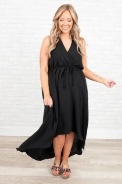 Queen Rising Dress, Black 9 Queen Rising Dress, Black -Beyond Basics QueenRisingDress Black 0082