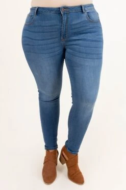 Under Loving Stars Jeans, Medium Wash