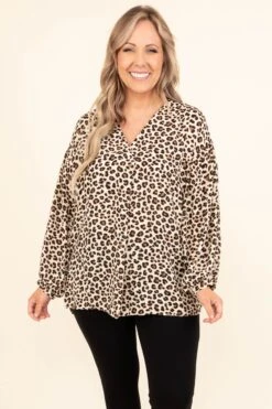 Valet Please Top, Taupe