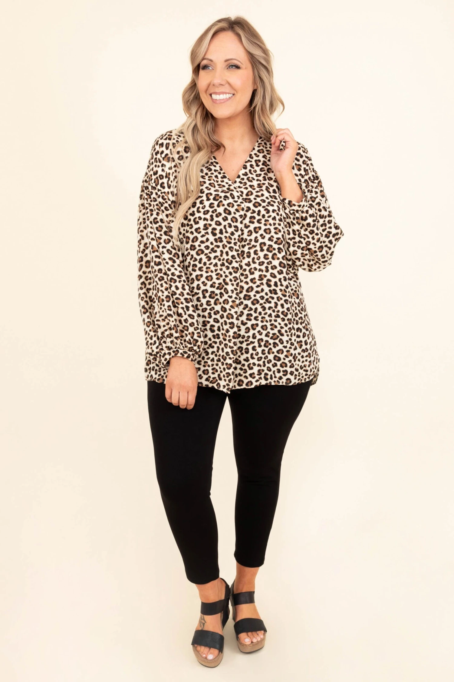 Valet Please Top, Taupe 5 Valet Please Top, Taupe - Image 3