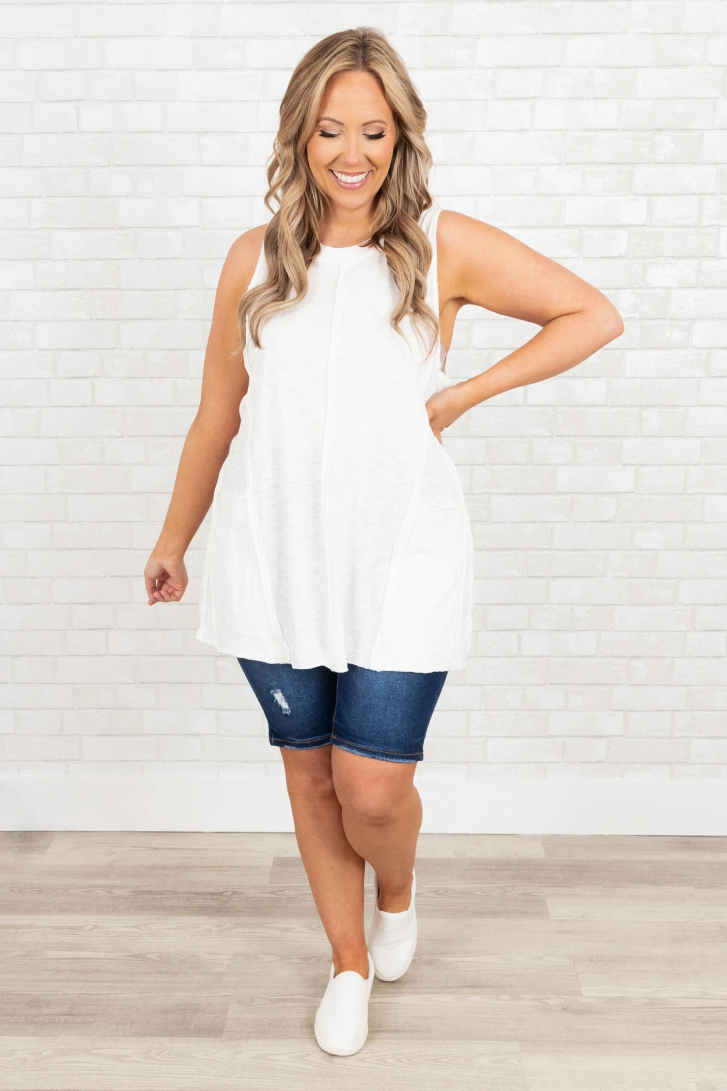 Whenever Tank, White 4 Whenever Tank, White - Image 2